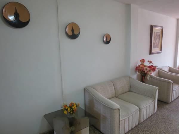 Residencial El Sol De Los Pinos Bed & Breakfast Trujillo Exterior foto