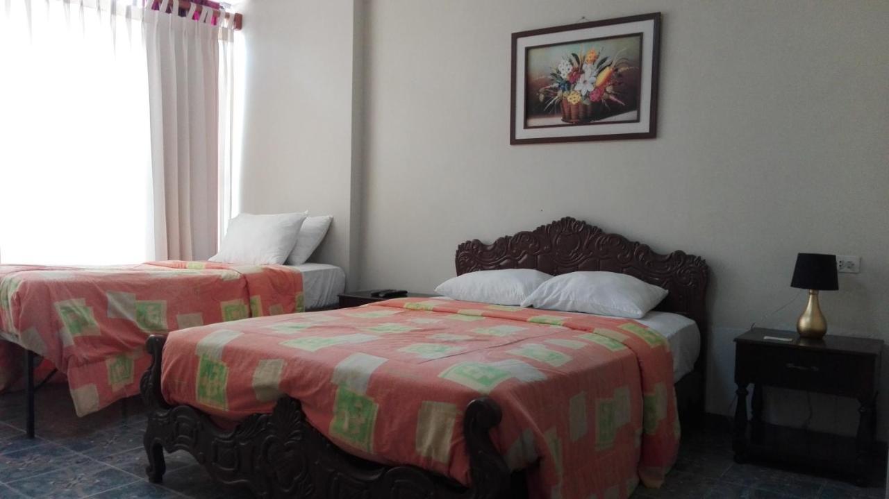 Residencial El Sol De Los Pinos Bed & Breakfast Trujillo Exterior foto